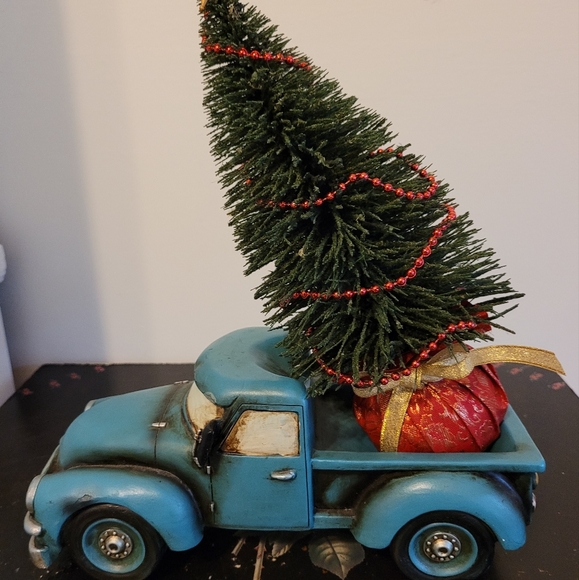 Other - Vtg style Blue Truck And Christmas Tree
